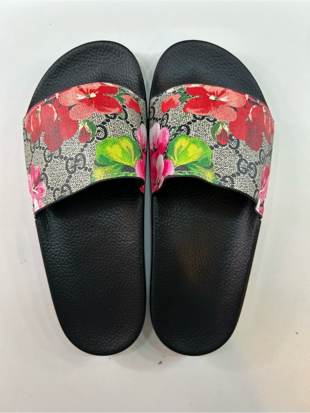 Gucci GG Blooms Supreme Floral Slides - Picture 2 of 8